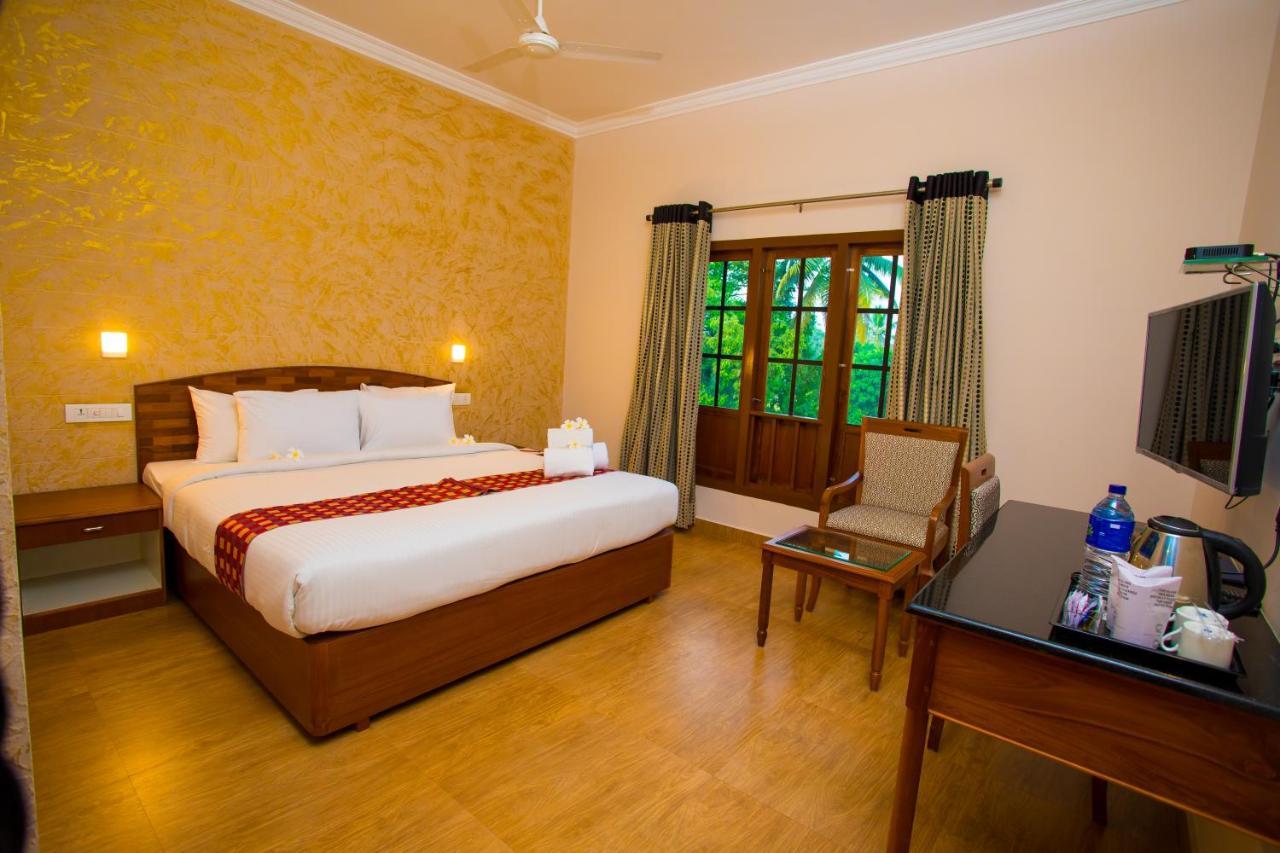 Quality Airport Hotels Nedumbassery Bagian luar foto