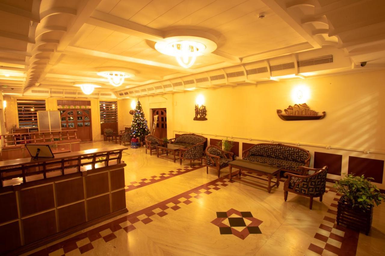 Quality Airport Hotels Nedumbassery Bagian luar foto