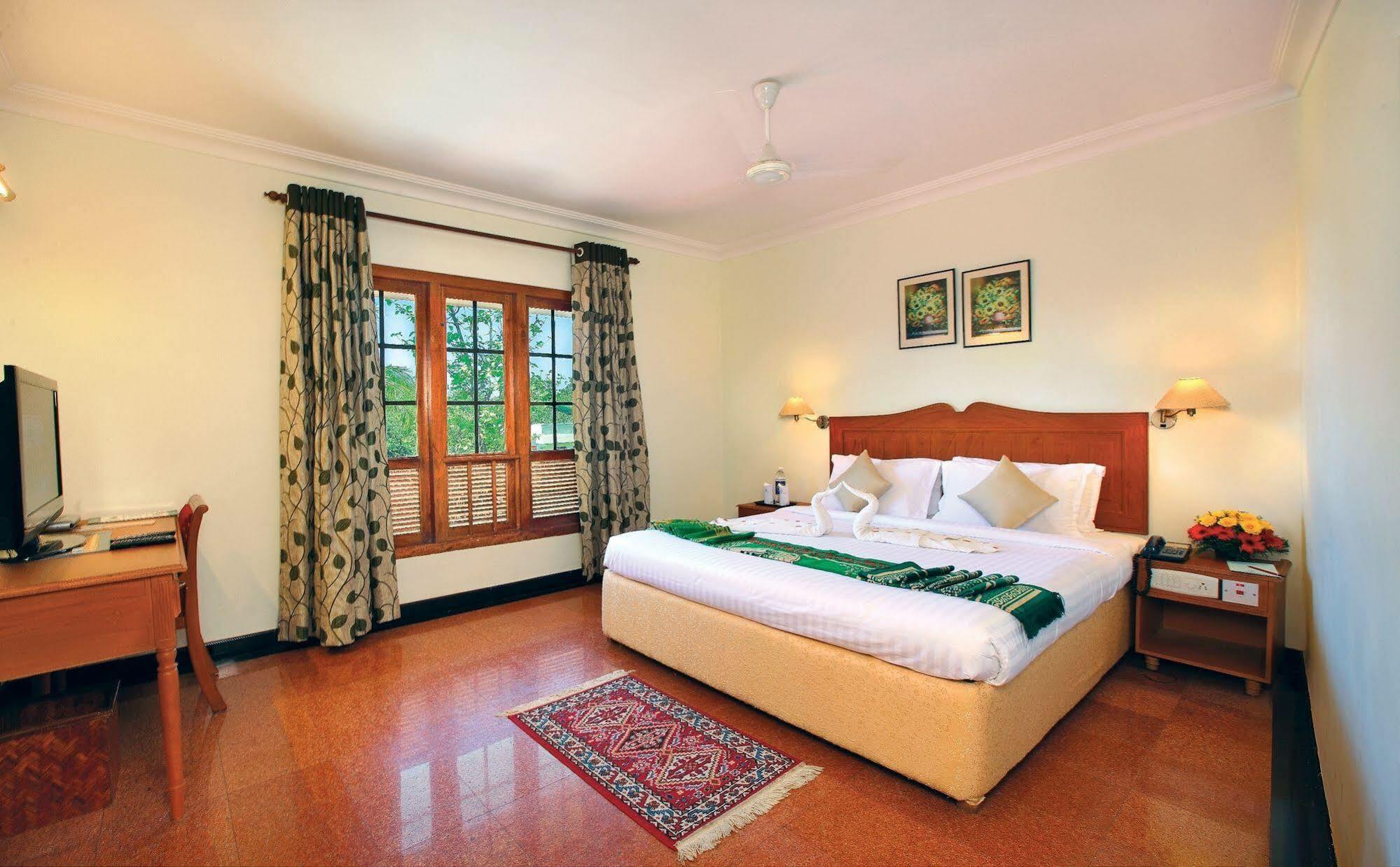 Quality Airport Hotels Nedumbassery Bagian luar foto